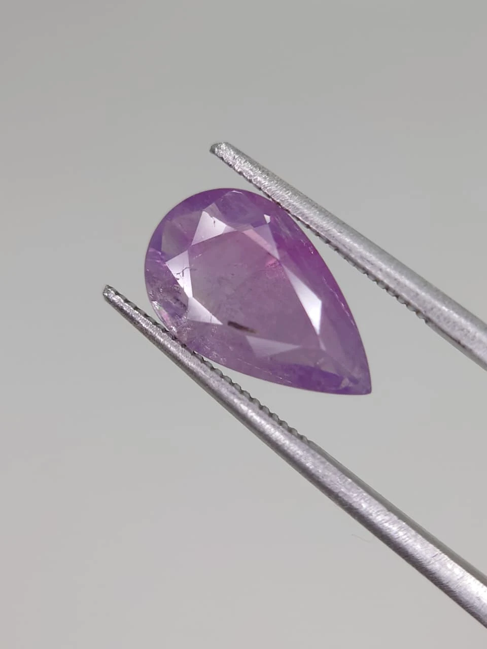 3.2ct Natural Pinkish Purple Sapphire in Teardrop Shape from Kashmir Pakistan — view 4